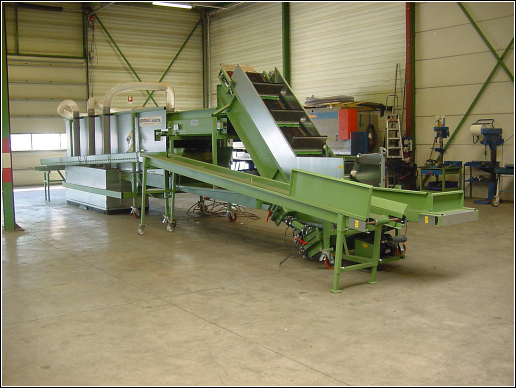 Coating line van P-Viation voor o.a. lelies