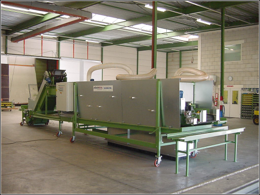 Coating line van P-Viation voor o.a. lelies