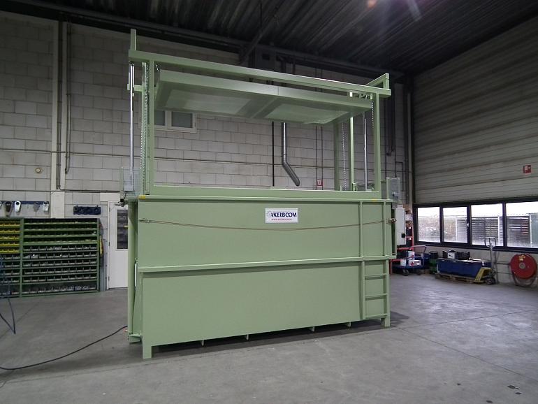Disinfection bin with automatic sinking frame